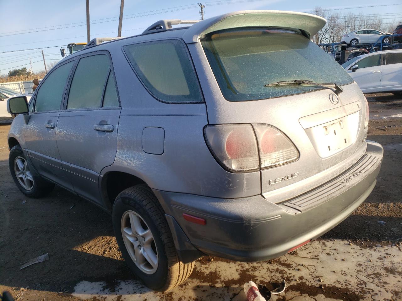 Photo 3 from auction – 2003 LEXUS RX 300 with VIN JTJHF10U630296038