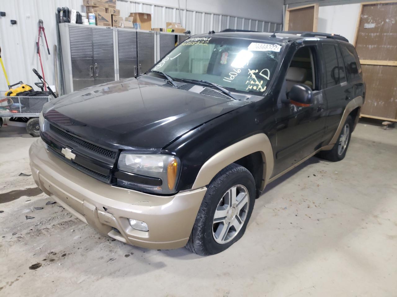 Photo 2 from auction – 2005 CHEVROLET TRAILBLAZE with VIN 1GNDT13SX52242146