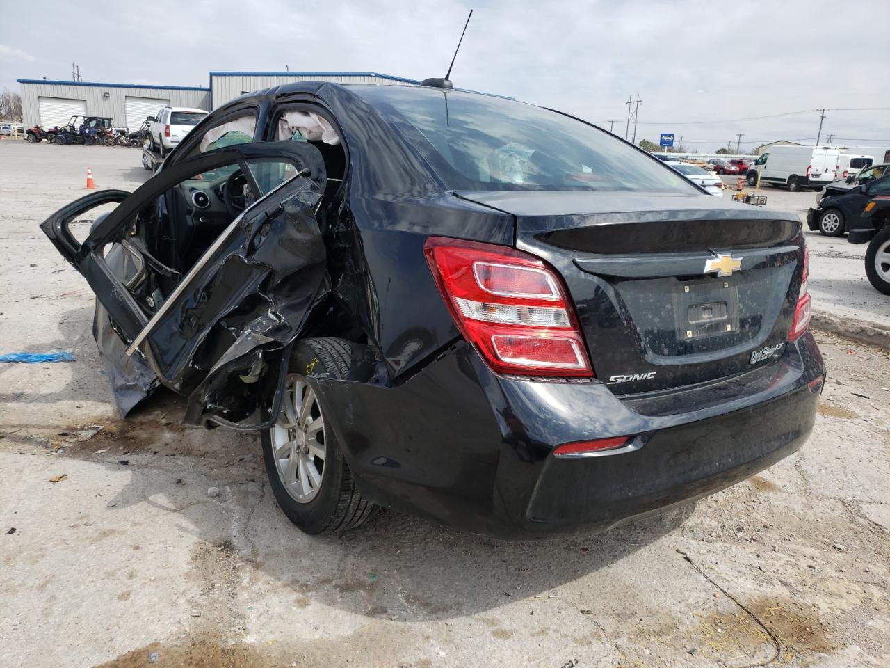 Photo 3 from auction – 2018 CHEVROLET SONIC LT with VIN 1G1JD5SH5J4119786