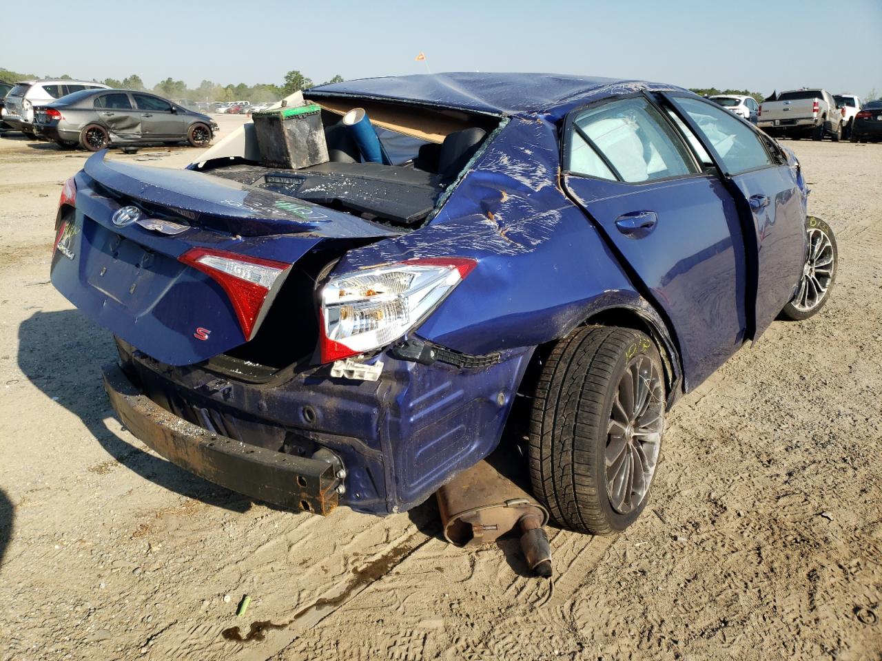 Photo 4 from auction – 2014 TOYOTA COROLLA L with VIN 2T1BURHE6EC038279