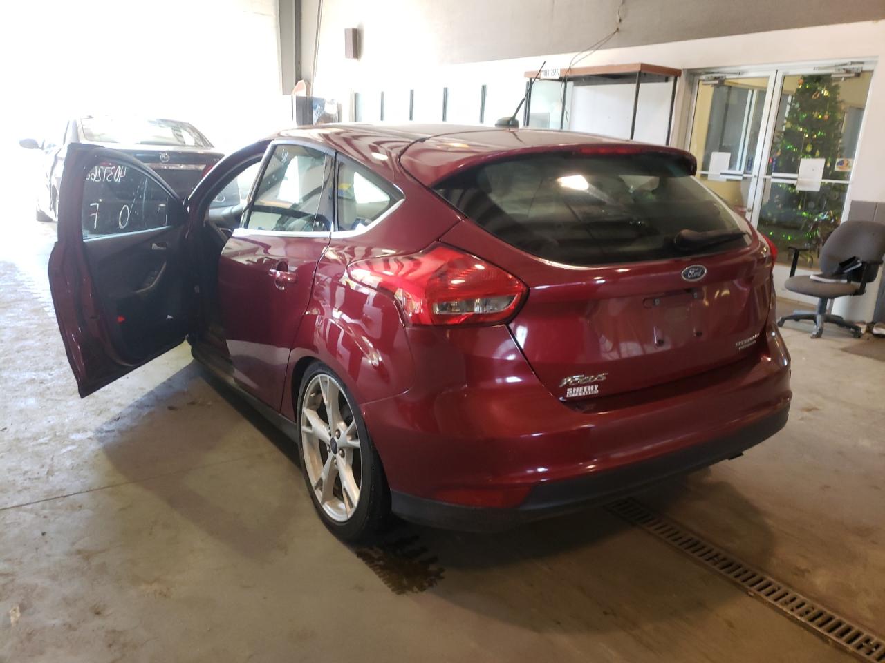 Photo 3 from auction – 2016 FORD FOCUS TITA with VIN 1FADP3N24GL207613