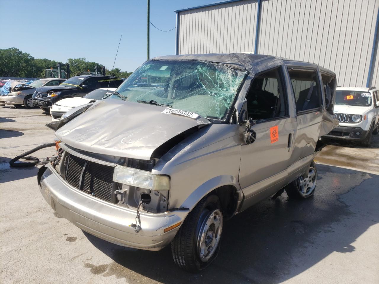 Photo 14 from auction – 2004 CHEVROLET ASTRO with VIN 1GNDM19X74B112355