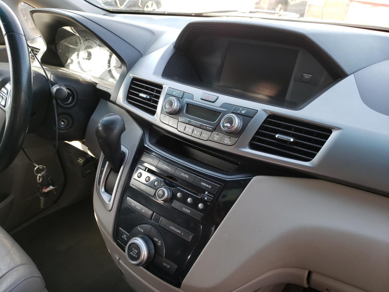 Photo 9 from auction – 2011 HONDA ODYSSEY EX with VIN 5FNRL5H61BB093880