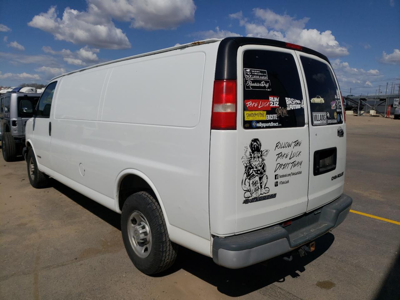 Photo 3 from auction – 2004 CHEVROLET EXPRESS G2 with VIN 1GCGG29U941111187