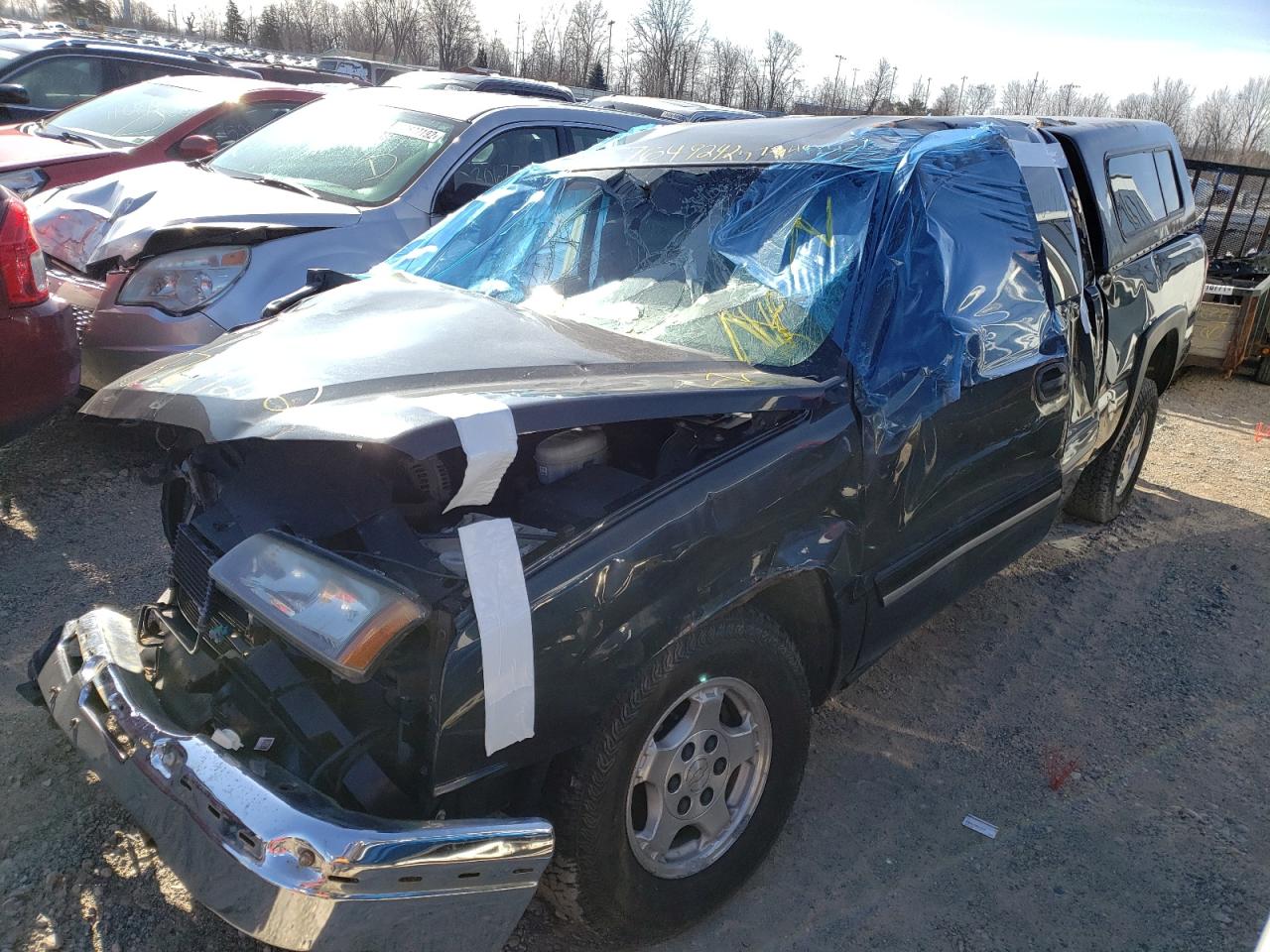 Photo 2 from auction – 2004 CHEVROLET SILVERADO with VIN 1GCEK19T44E383159