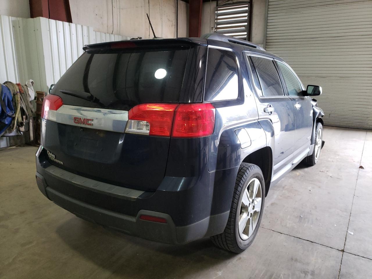 Photo 4 from auction – 2015 GMC TERRAIN SL with VIN 2GKALREK6F6409490