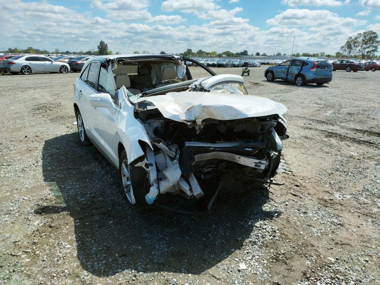 Photo 1 from auction – 2015 ACURA RDX with VIN 5J8TB3H38FL016544
