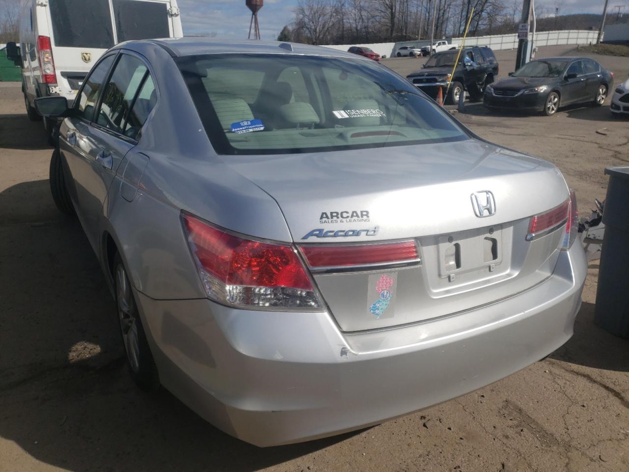 Photo 3 from auction – 2012 HONDA ACCORD EXL with VIN 1HGCP2F86CA153662