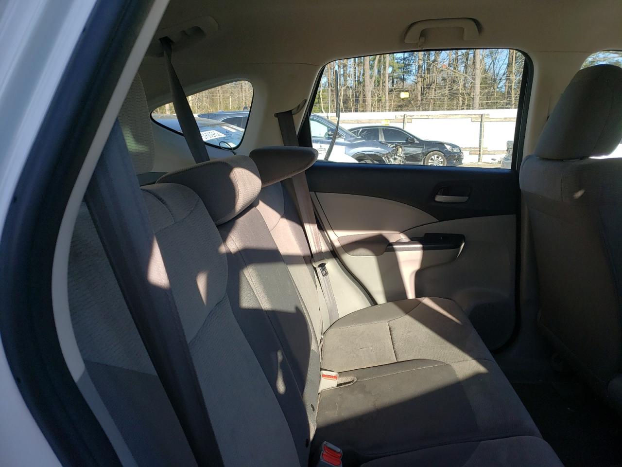 Photo 6 from auction – 2012 HONDA CR-V LX with VIN 2HKRM4H34CH625431