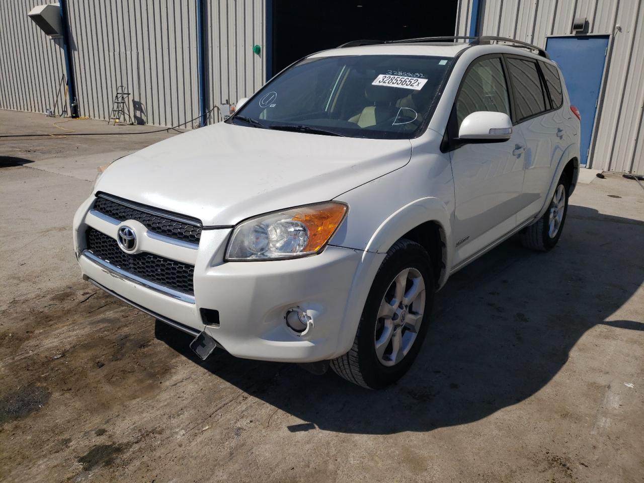 Photo 2 from auction – 2009 TOYOTA RAV4 LIMIT with VIN JTMZF31V495008510