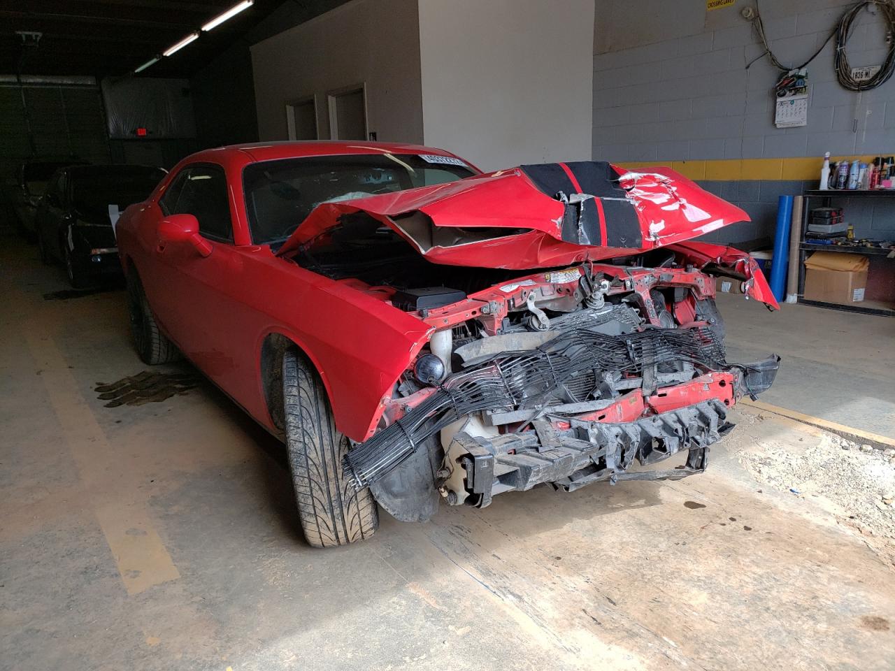 DODGE CHALLENGER 2009 with VIN 2B3LJ74WX9H563715 - Photo from auction