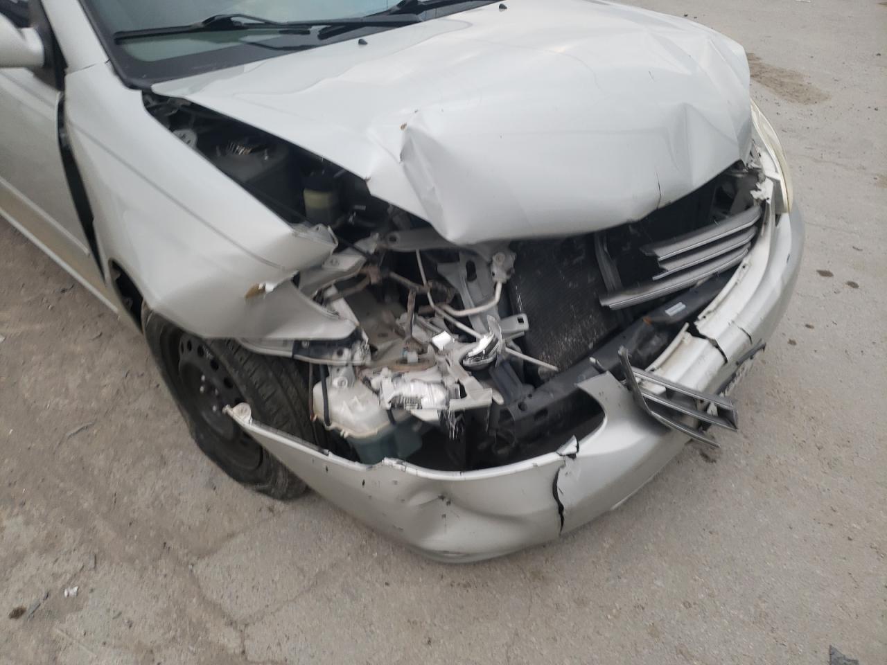 Photo 9 from auction – 2004 TOYOTA COROLLA CE with VIN 1NXBR32E34Z255373