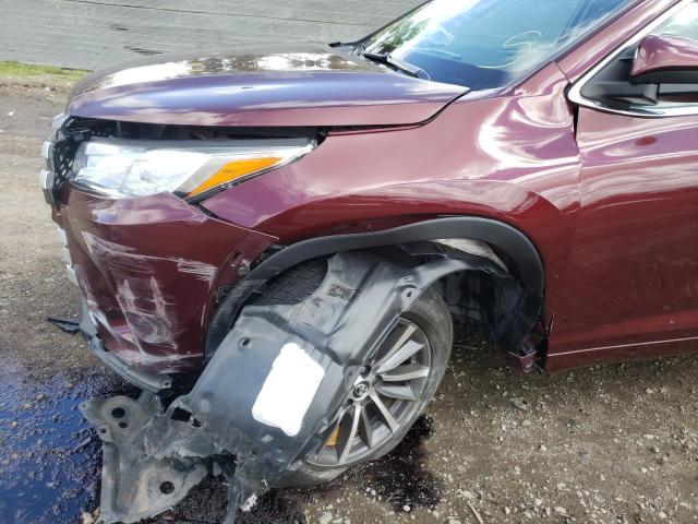 Photo 9 from auction – 2018 TOYOTA HIGHLANDER with VIN 5TDKZRFHXJS253762