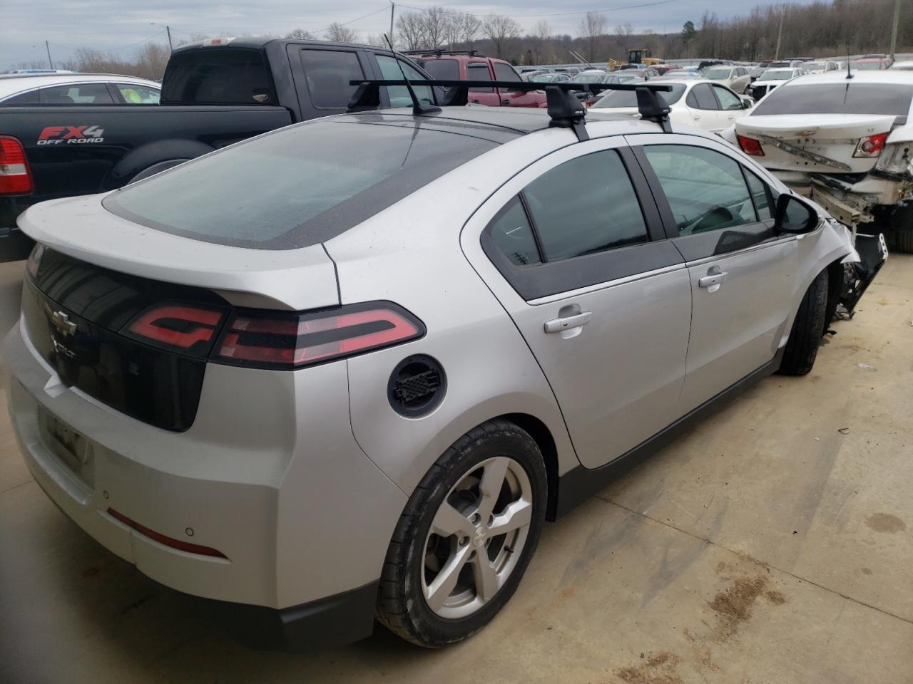 Photo 4 from auction – 2012 CHEVROLET VOLT with VIN 1G1RB6E48CU115225