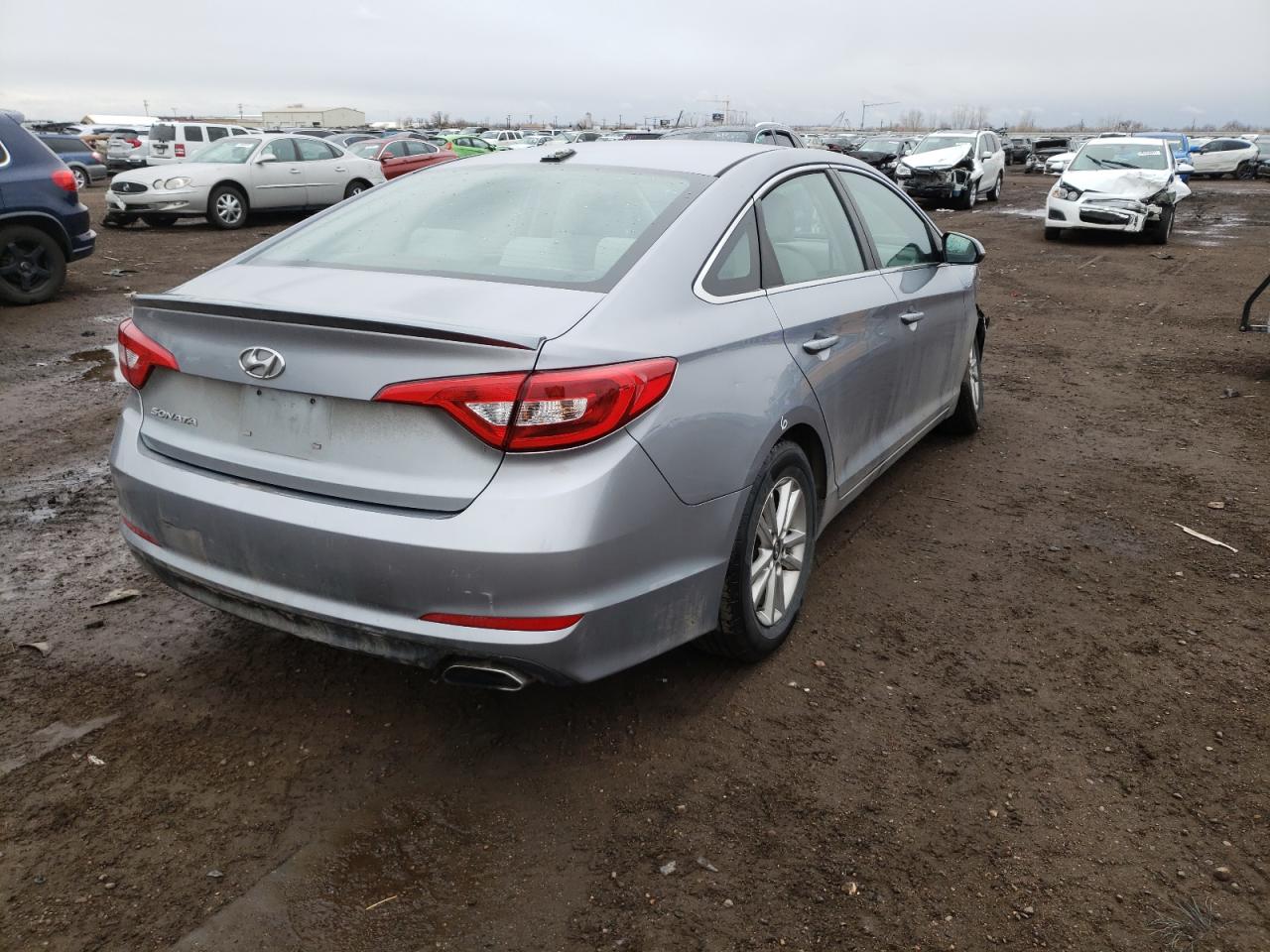Photo 4 from auction – 2016 HYUNDAI SONATA SE with VIN 5NPE24AF1GH404660