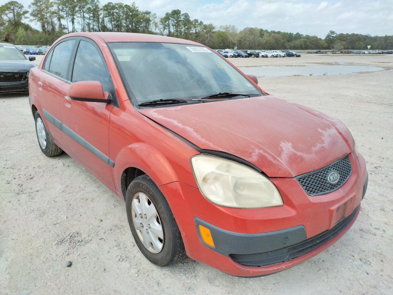 KIA RIO 2006 with VIN KNADE123566050525 - Photo from auction