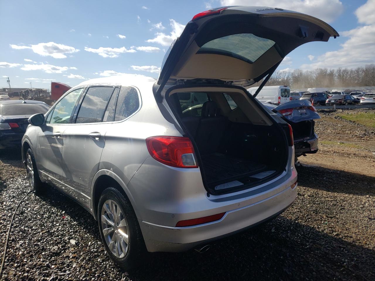 Photo 3 from auction – 2017 BUICK ENVISION E with VIN LRBFXDSA4HD043536