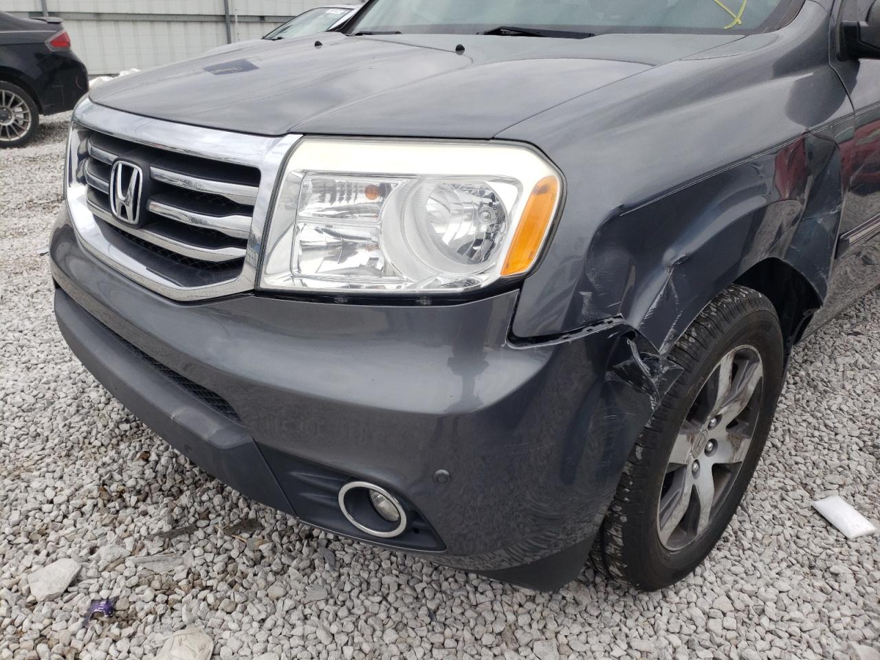 Photo 9 from auction – 2012 HONDA PILOT TOUR with VIN 5FNYF4H95CB079649