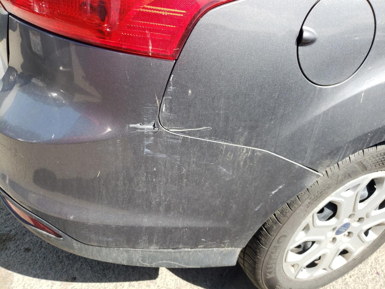 Photo 9 from auction – 2012 FORD FOCUS with VIN 1FAHP3F28CL379203