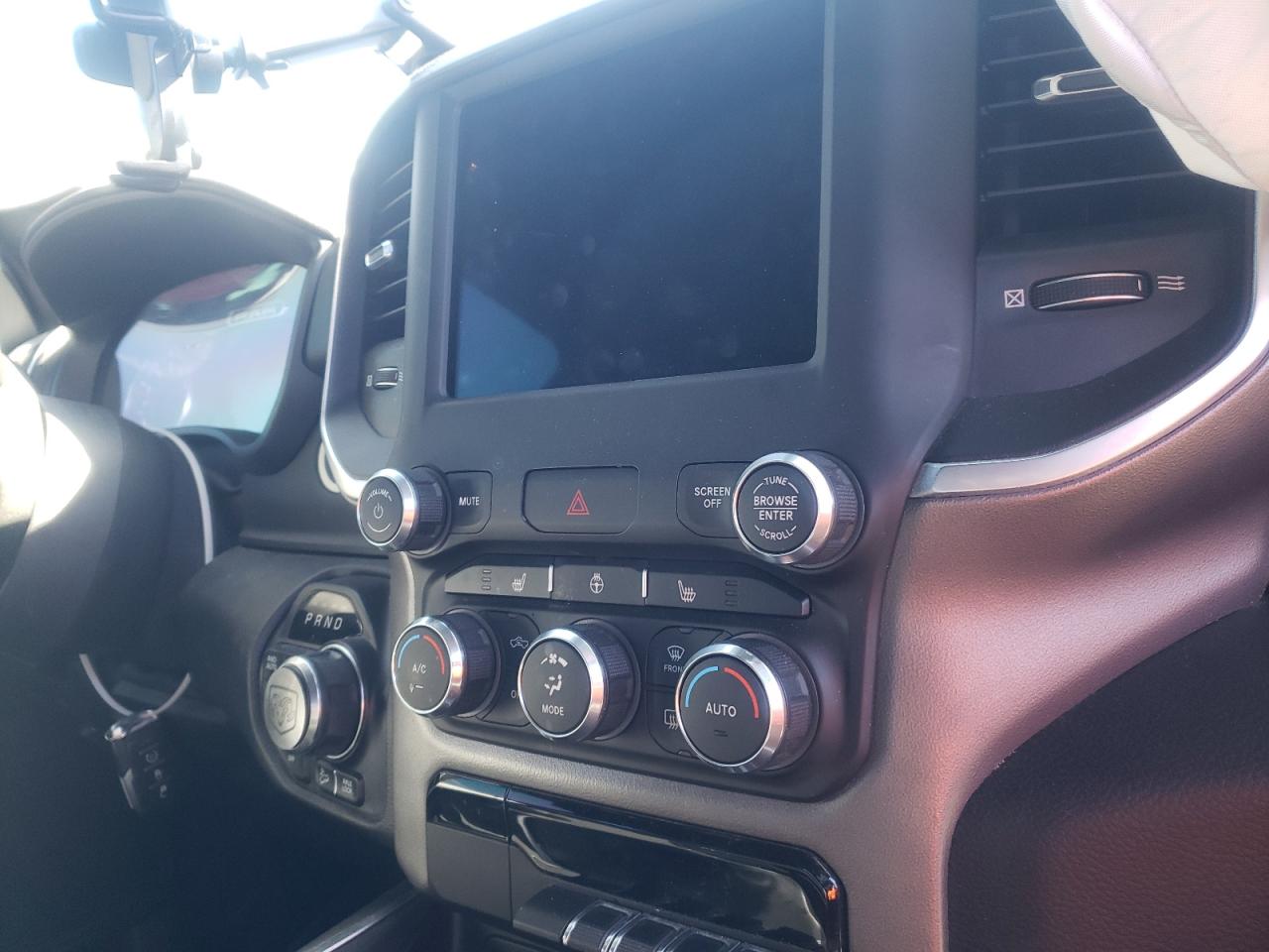 Photo 9 from auction – 2019 RAM 1500 BIG H with VIN 1C6RRFFG7KN696907