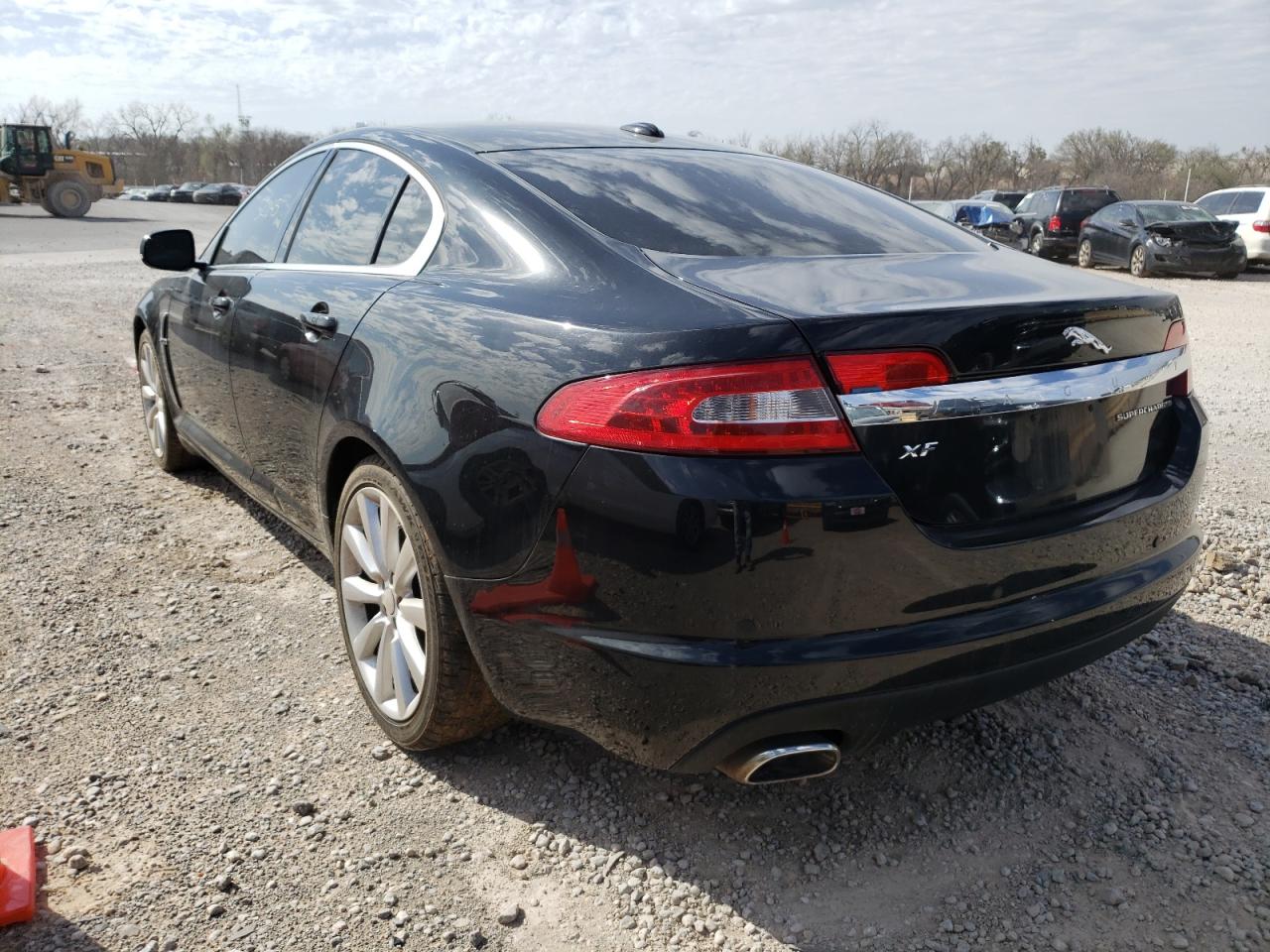 Photo 3 from auction – 2011 JAGUAR XF PREMIUM with VIN SAJWA0GB9BLS01400