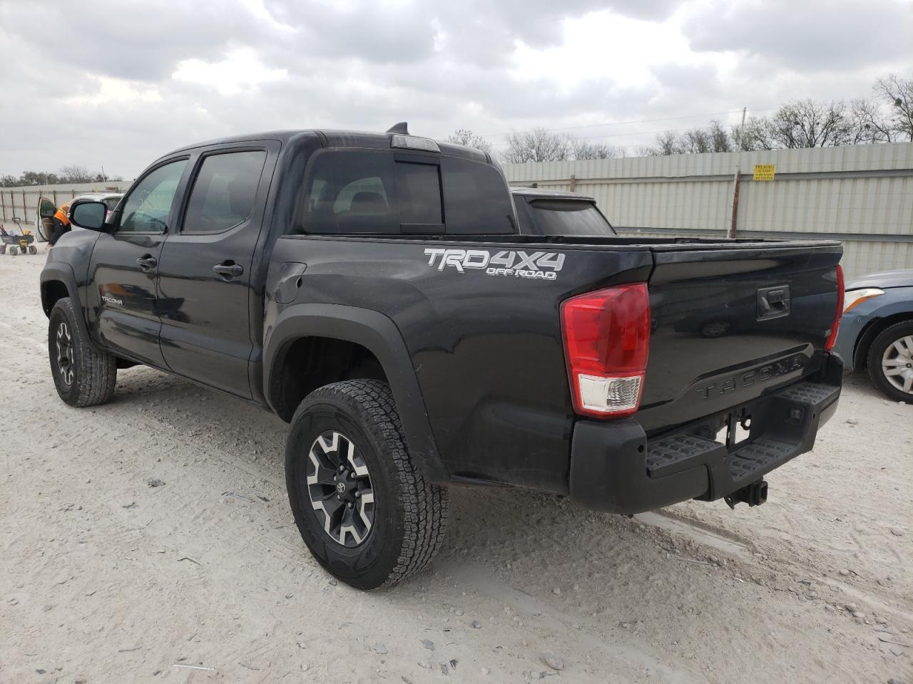 Photo 3 from auction – 2017 TOYOTA TACOMA DOU with VIN 3TMCZ5AN2HM047694