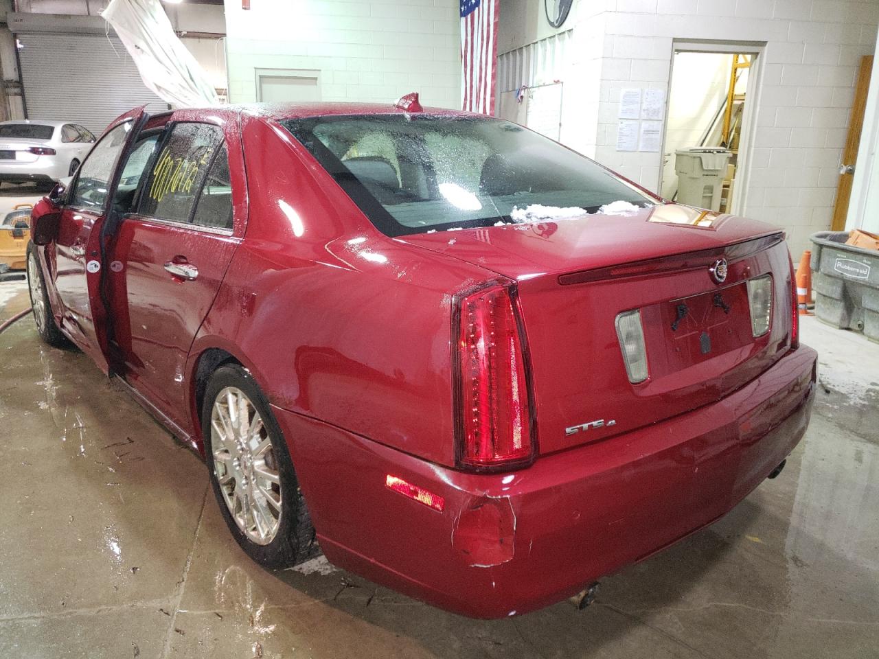 Photo 3 from auction – 2010 CADILLAC STS with VIN 1G6DU6EVXA0125072