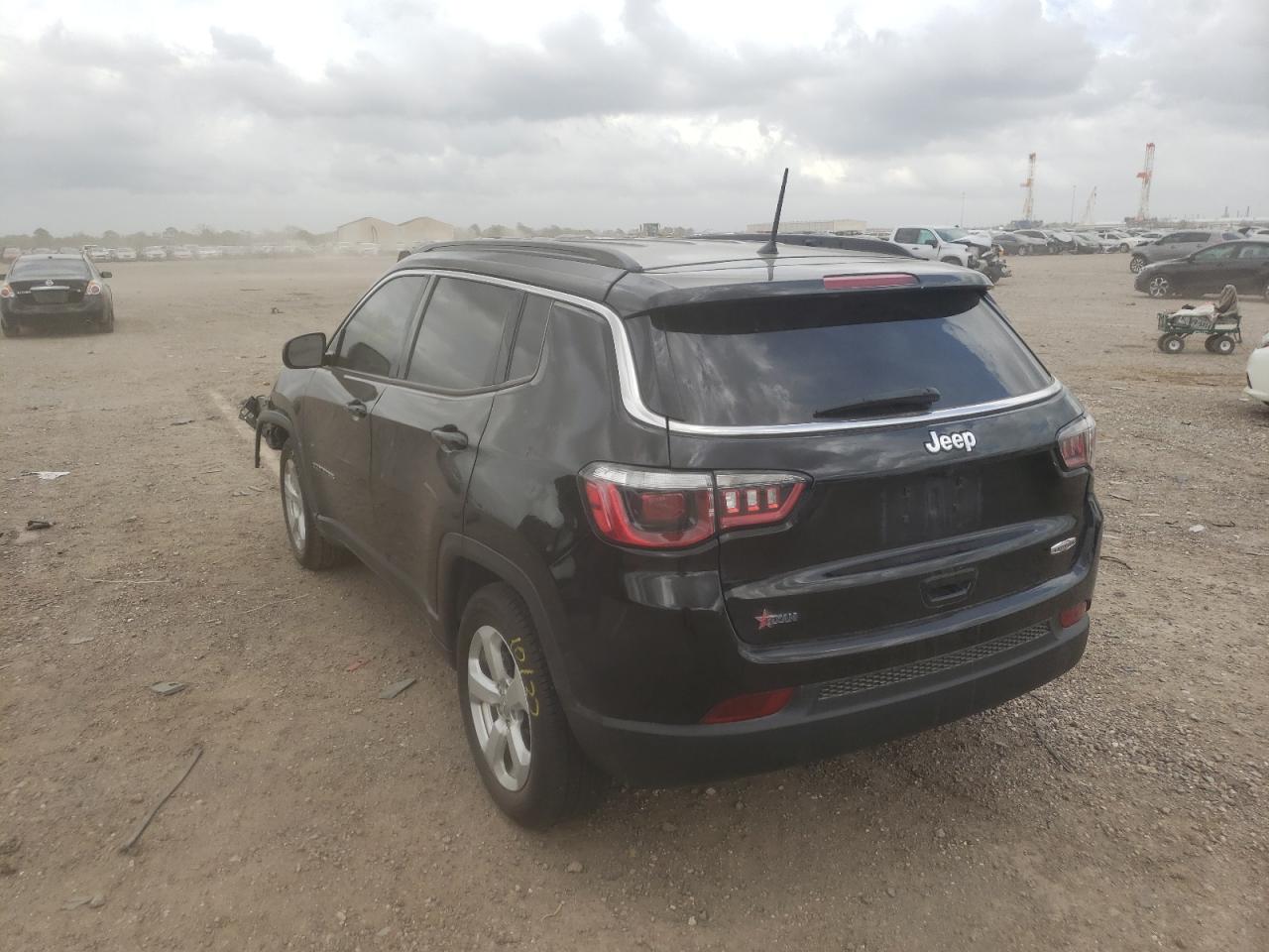 Photo 3 from auction – 2018 JEEP COMPASS LA with VIN 3C4NJCBB7JT108624