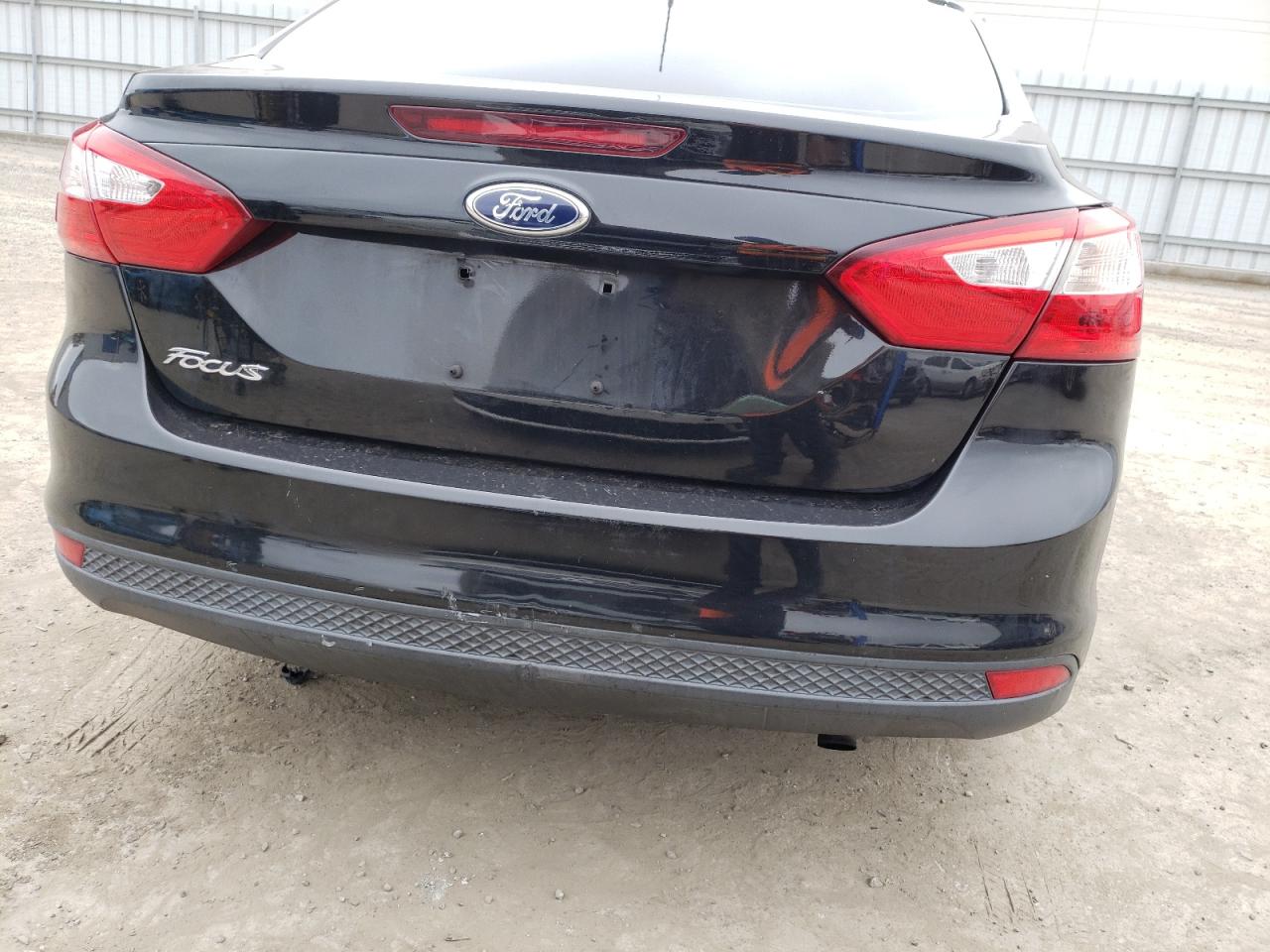 Photo 9 from auction – 2014 FORD FOCUS S with VIN 1FADP3E2XEL294673