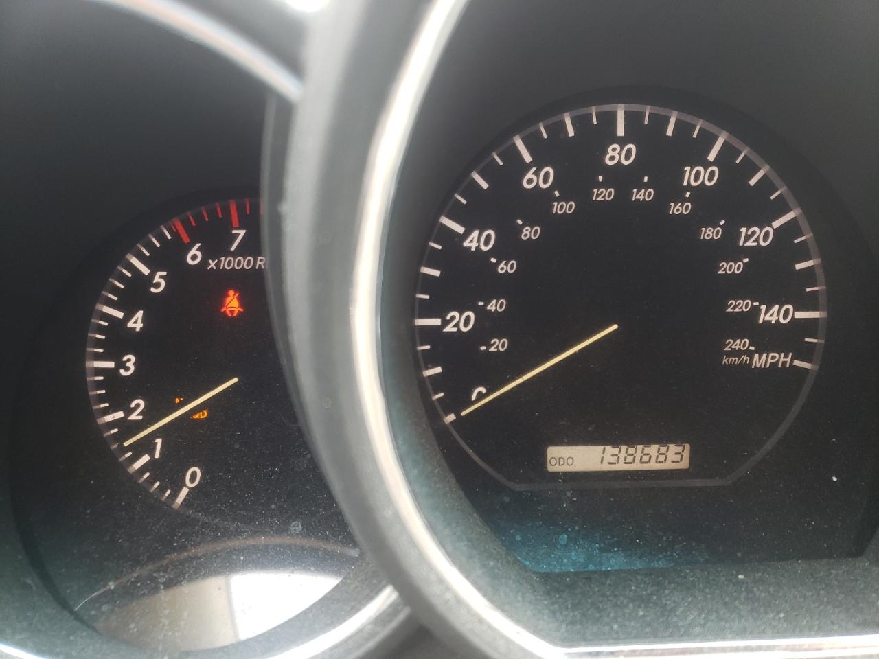 Photo 8 from auction – 2005 LEXUS RX 330 with VIN 2T2HA31U85C048633