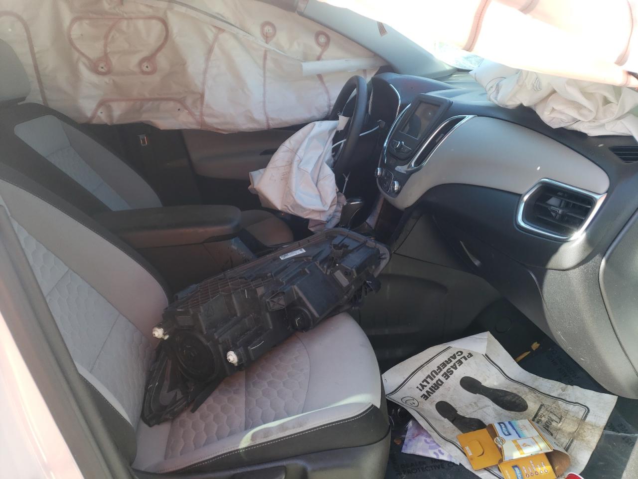 Photo 5 from auction – 2019 CHEVROLET EQUINOX LS with VIN 2GNAXSEV5K6160084