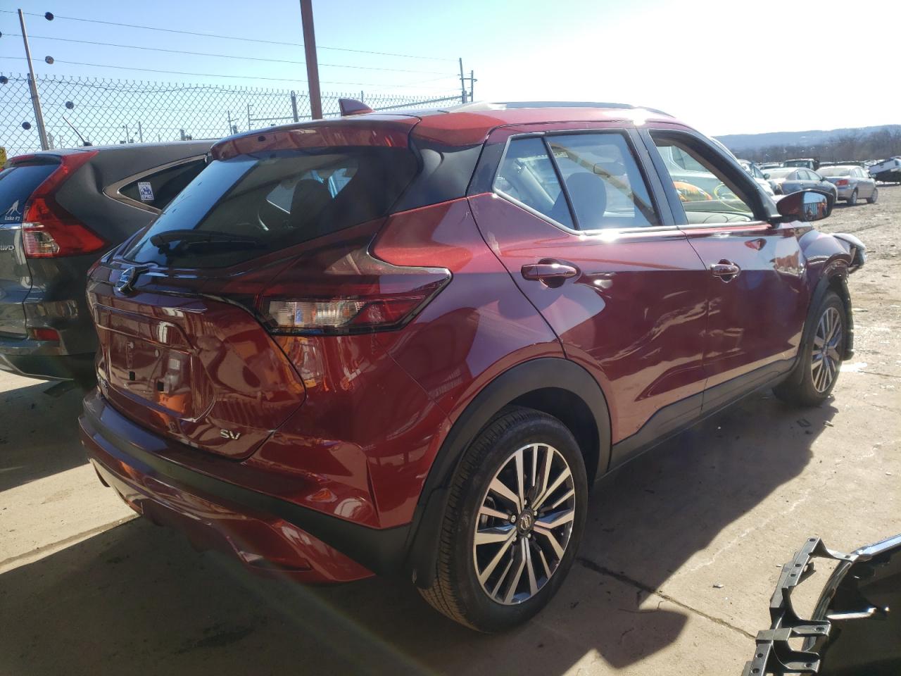 Photo 4 from auction – 2021 NISSAN KICKS SV with VIN 3N1CP5CV2ML512755