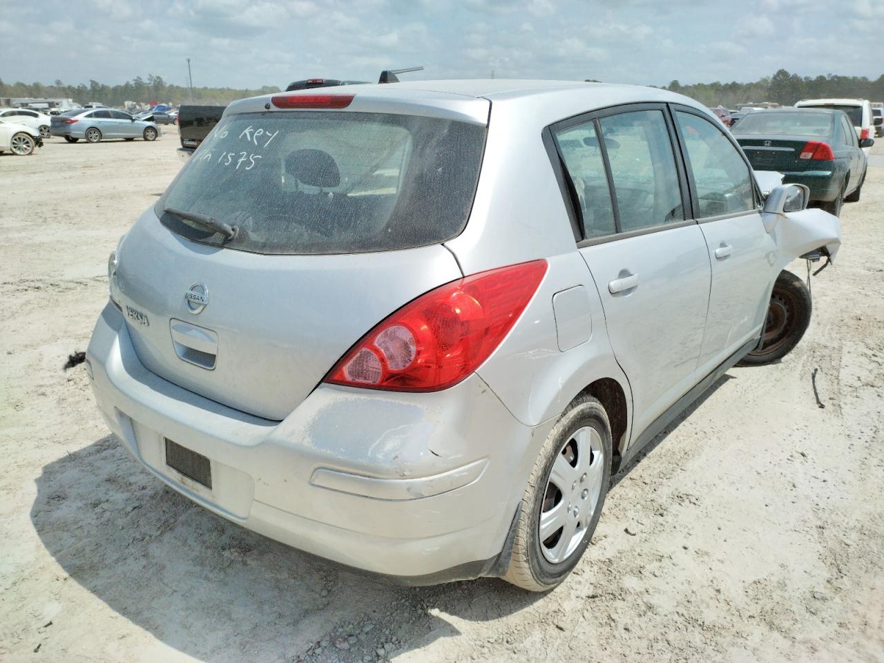Photo 4 from auction – 2009 NISSAN VERSA S with VIN 3N1BC13E89L391575