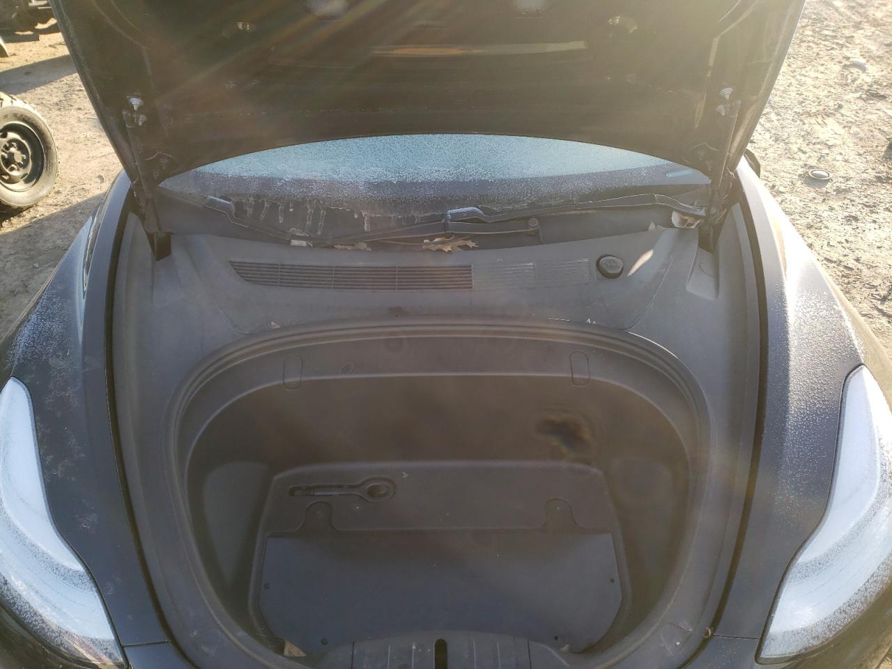 Photo 7 from auction – 2019 TESLA MODEL 3 with VIN 5YJ3E1EA9KF306107