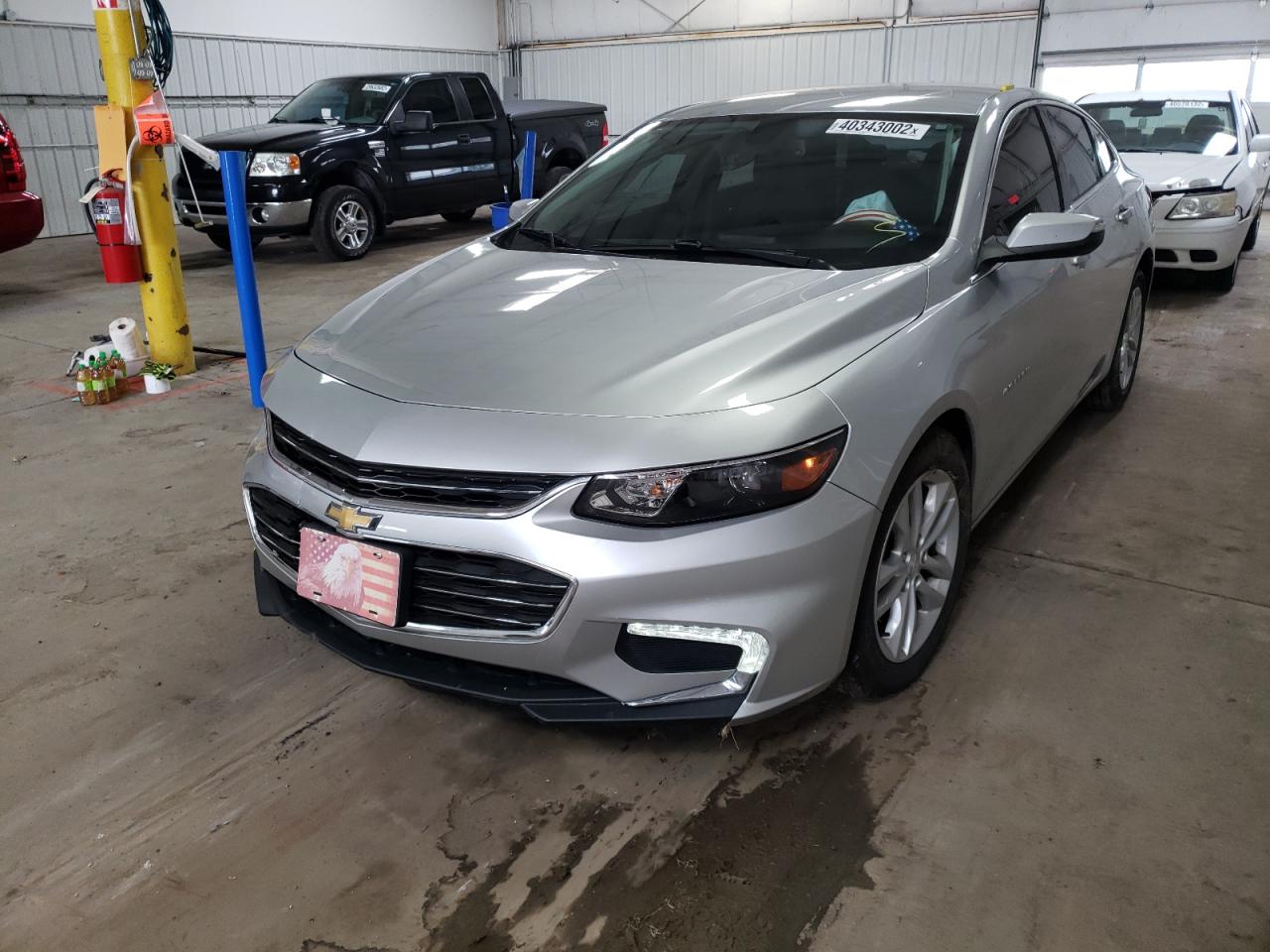 Photo 2 from auction – 2016 CHEVROLET MALIBU LT with VIN 1G1ZE5ST0GF243482
