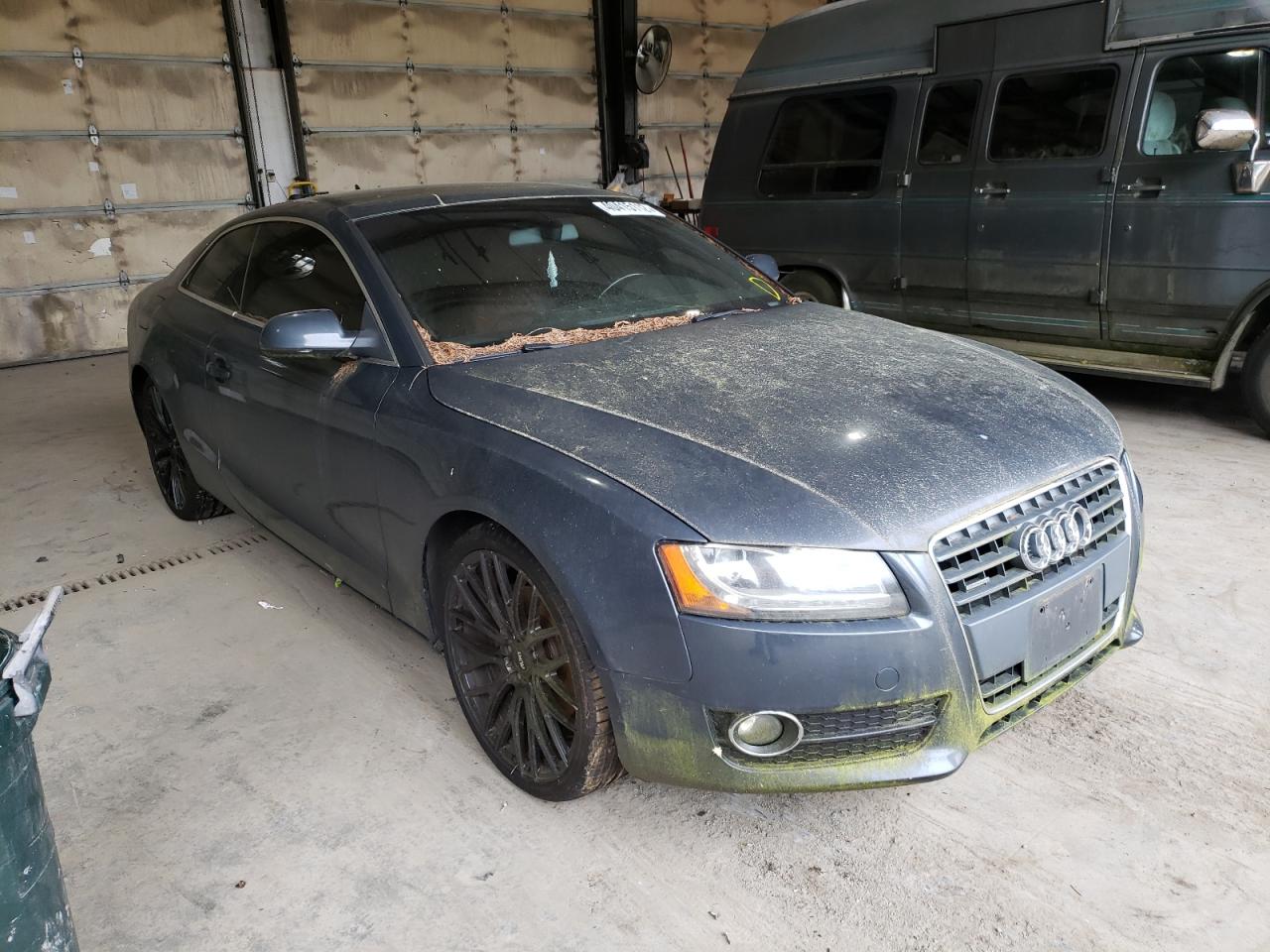 AUDI A5 PREMIUM 2010 with VIN WAULFAFRXAA041588 - Photo from auction