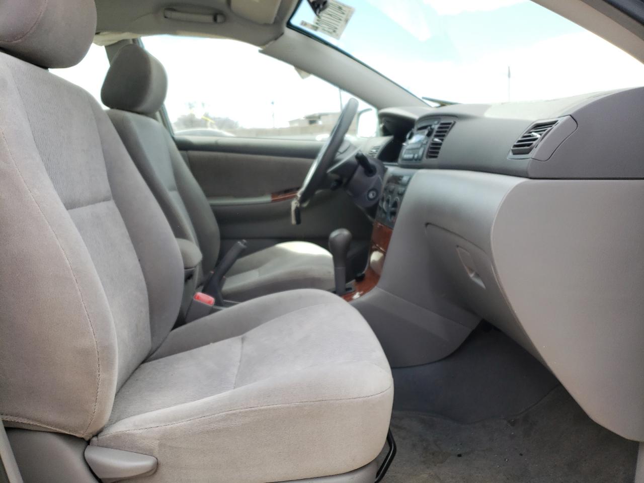 Photo 5 from auction – 2005 TOYOTA COROLLA CE with VIN 2T1BR30E15C323269
