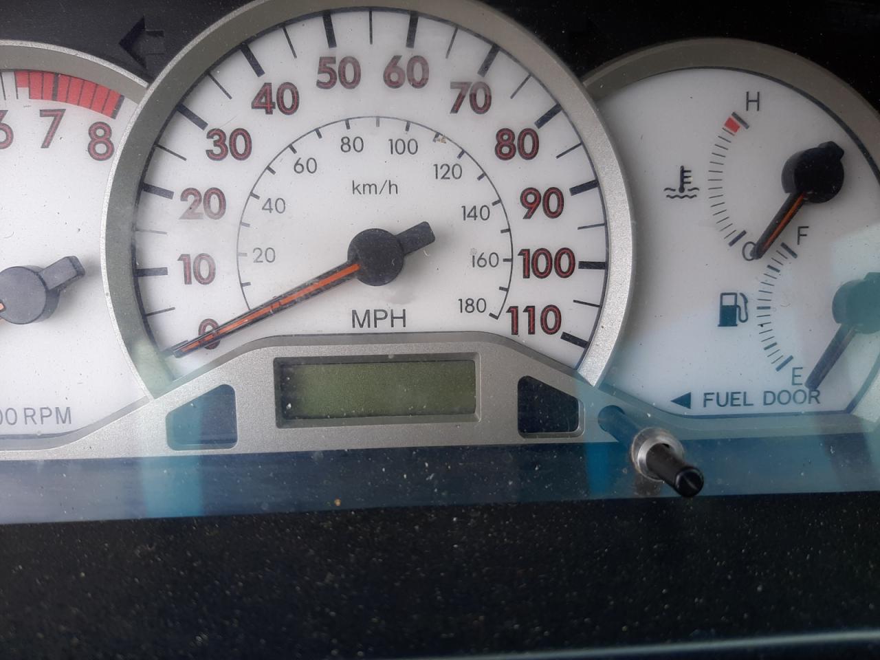 Photo 8 from auction – 2008 TOYOTA COROLLA CE with VIN 1NXBR32E28Z946044