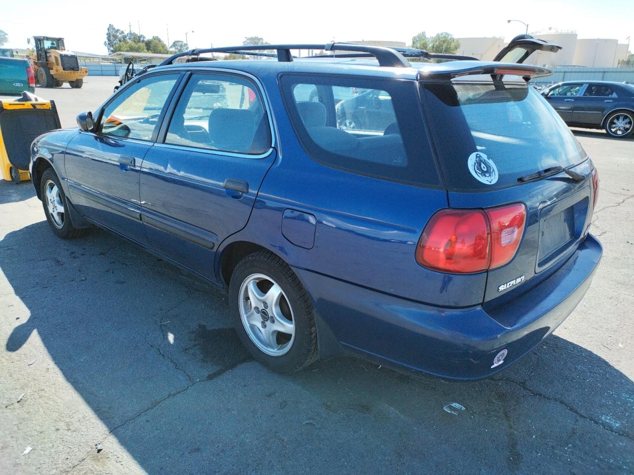 Photo 3 from auction – 2002 SUZUKI ESTEEM GL with VIN JS2GB41W325400293