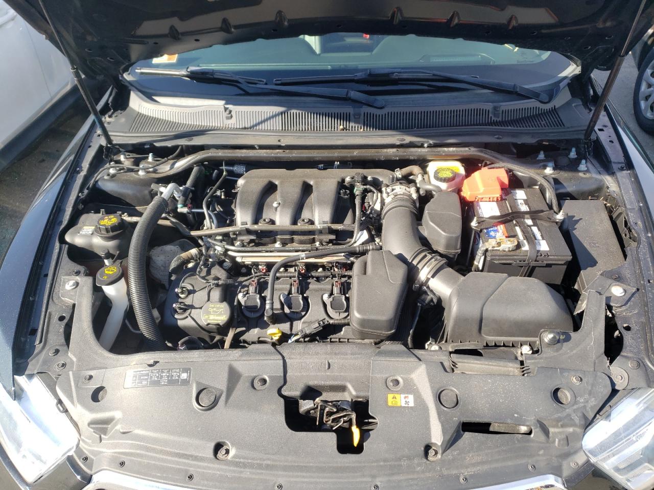 Photo 7 from auction – 2013 FORD TAURUS LIM with VIN 1FAHP2J82DG200623