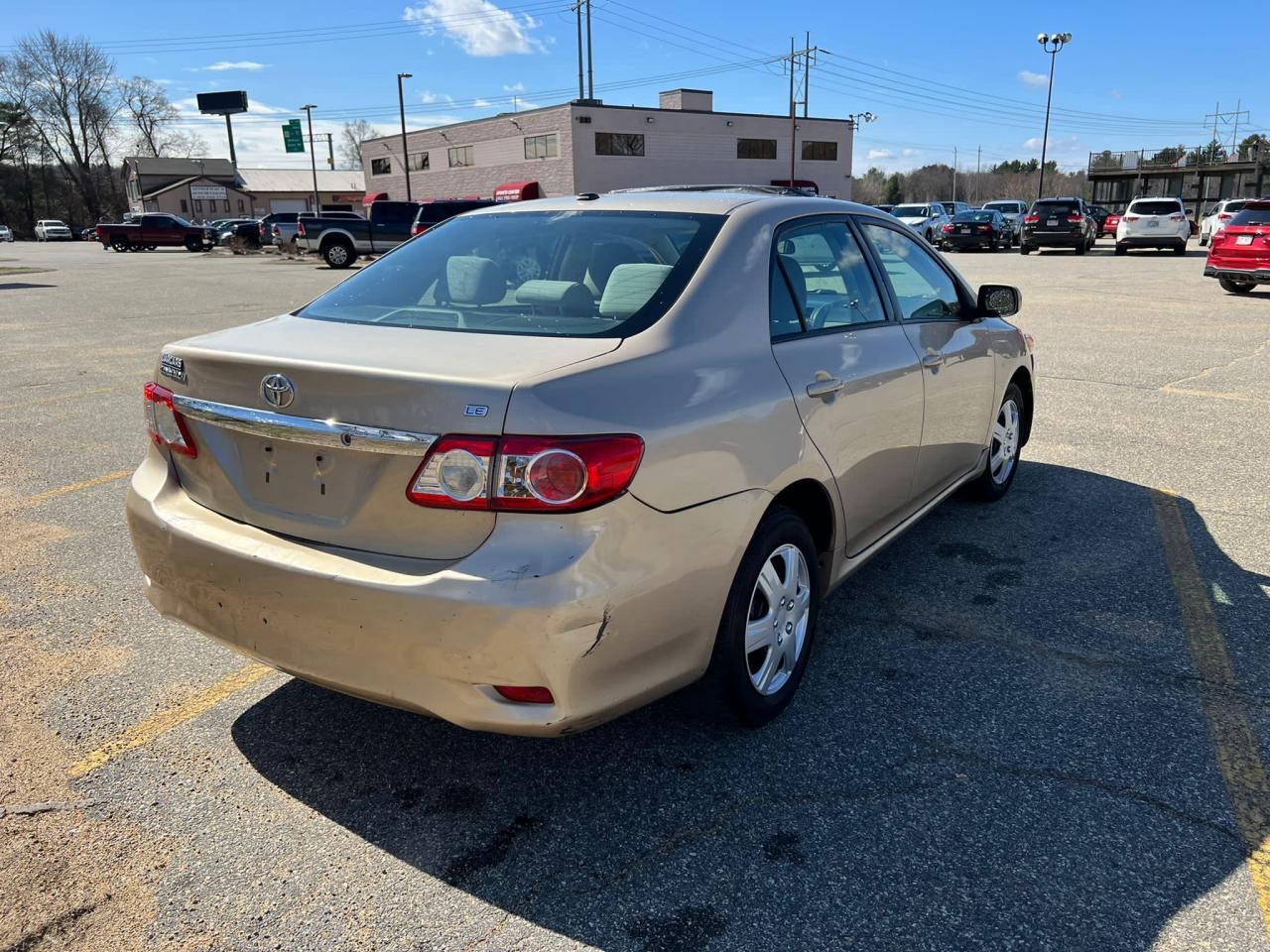 Photo 4 from auction – 2011 TOYOTA COROLLA BA with VIN 2T1BU4EE2BC553248