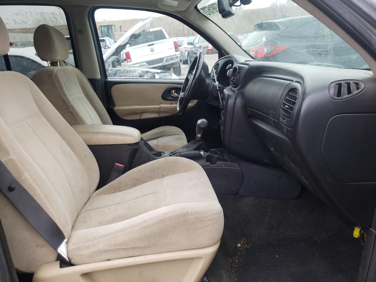 Photo 5 from auction – 2006 CHEVROLET TRAILBLAZE with VIN 1GNDT13S862298586