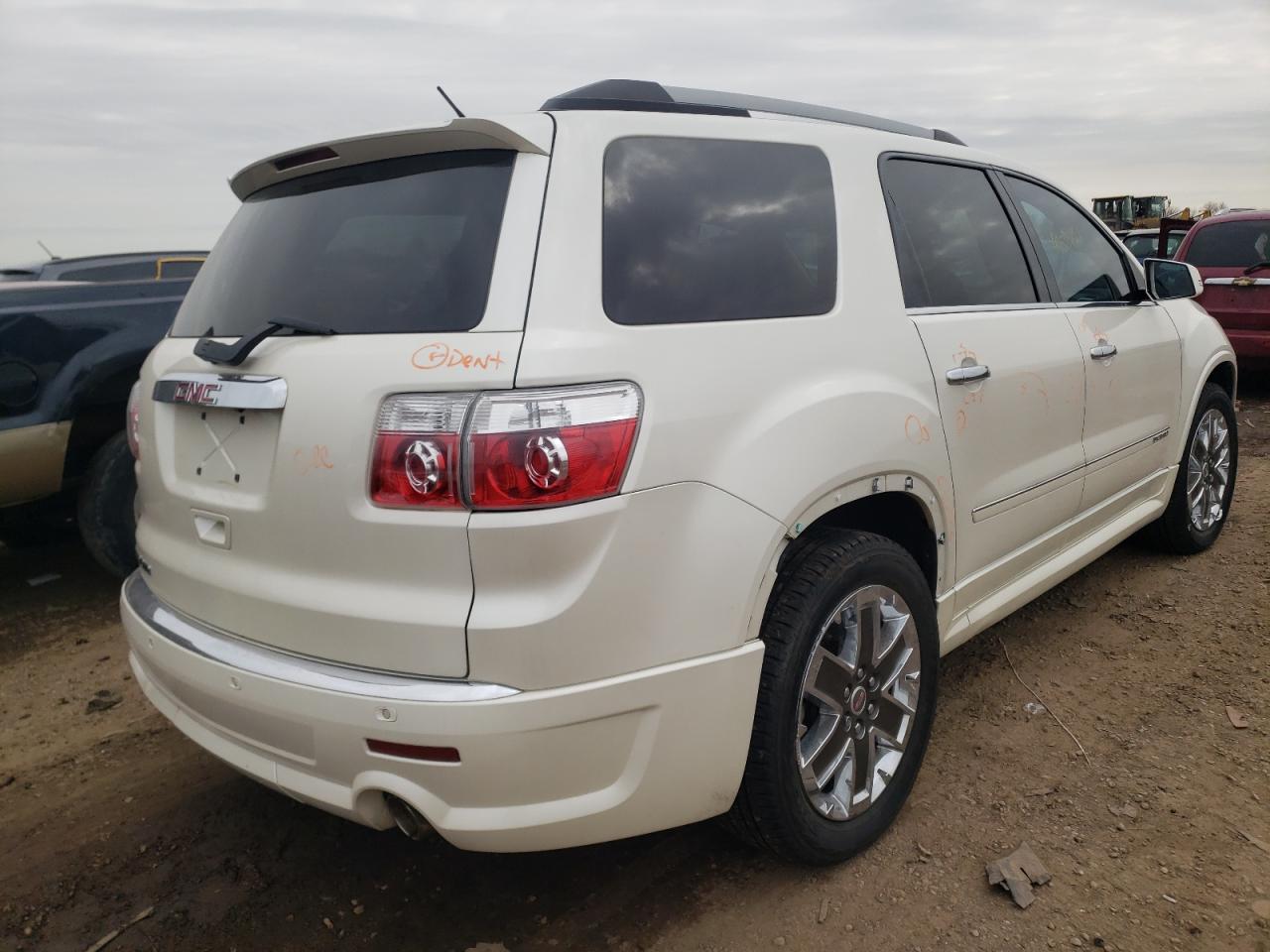 Photo 4 from auction – 2011 GMC ACADIA DEN with VIN 1GKKRTED8BJ355060