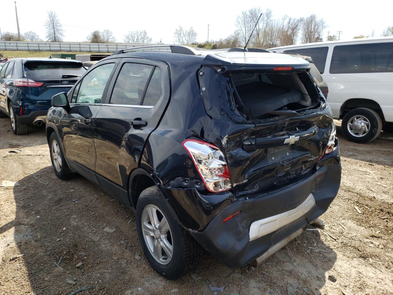 Photo 3 from auction – 2015 CHEVROLET TRAX 1LT with VIN 3GNCJLSB1FL254622