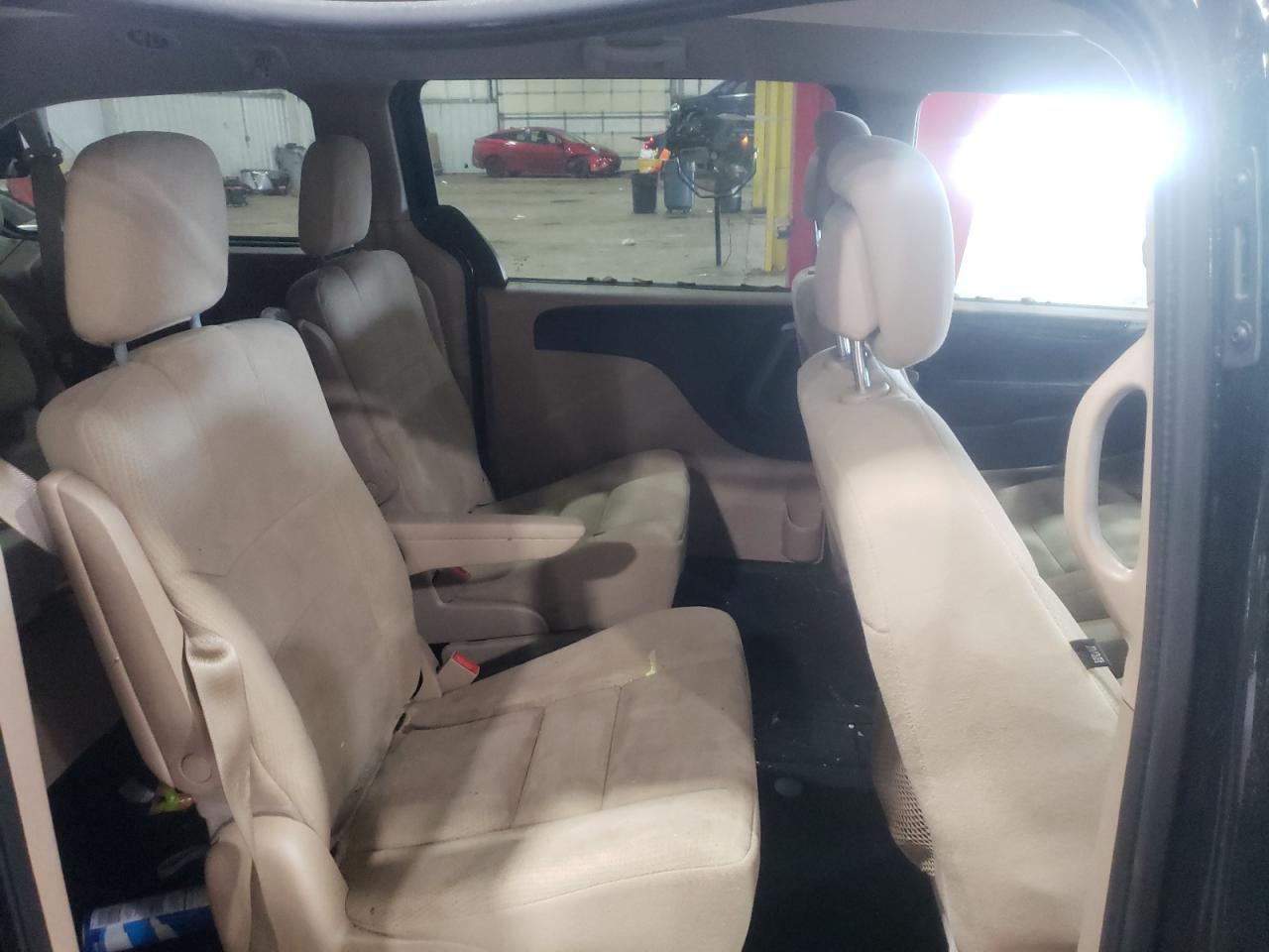 Photo 6 from auction – 2015 DODGE GRAND CARA with VIN 2C4RDGBG0FR591461