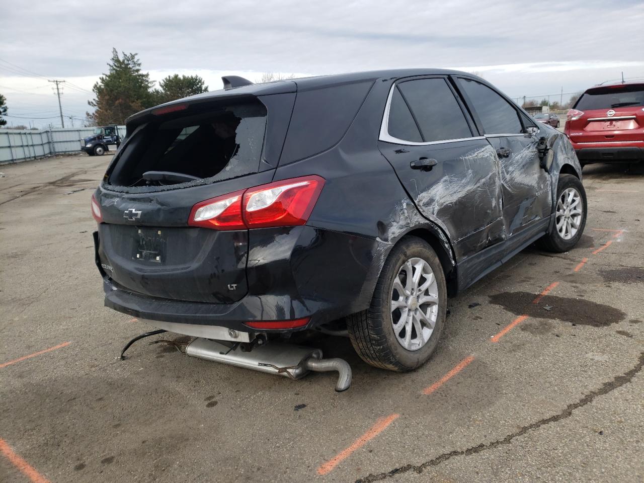 Photo 4 from auction – 2020 CHEVROLET EQUINOX LT with VIN 3GNAXKEV2LL321133