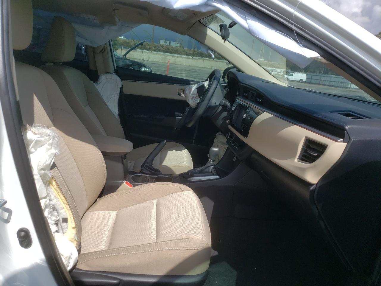 Photo 5 from auction – 2016 TOYOTA COROLLA L with VIN 5YFBURHE0GP486813