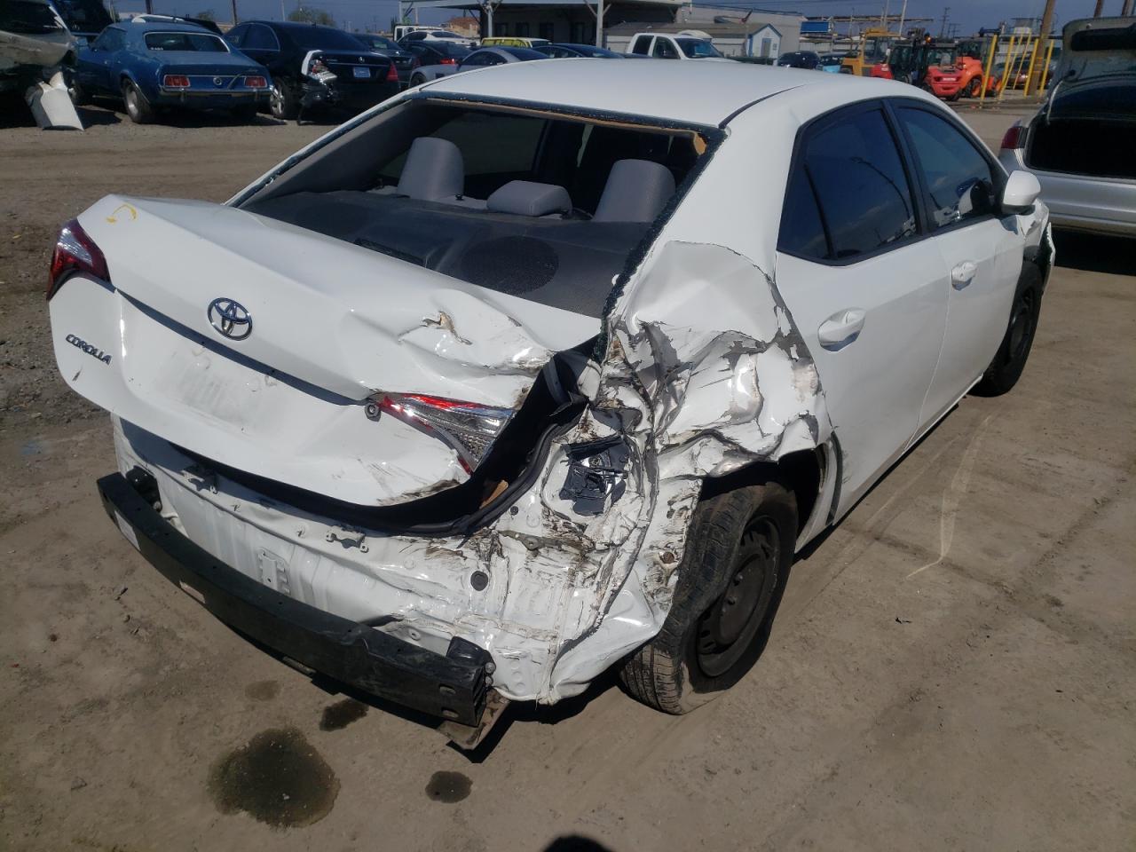 Photo 4 from auction – 2015 TOYOTA COROLLA L with VIN 5YFBURHE3FP289312