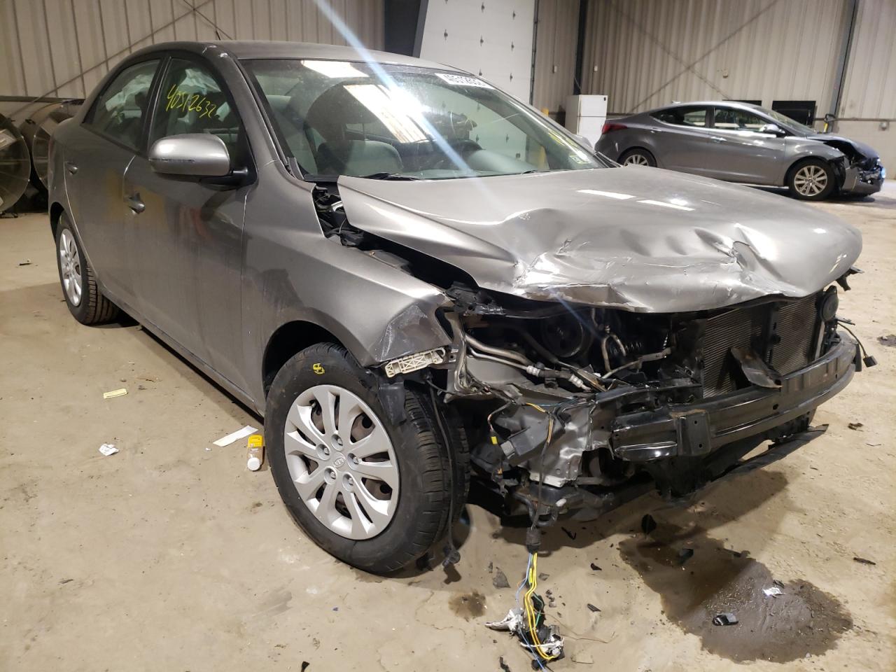 KIA FORTE EX 2011 with VIN KNAFU4A28B5450083 - Photo from auction