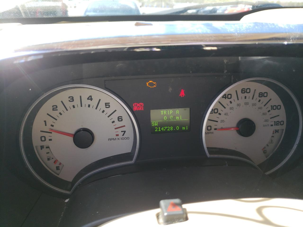 Photo 8 from auction – 2008 FORD EXPLORER with VIN 1FMEU65E28UA45989